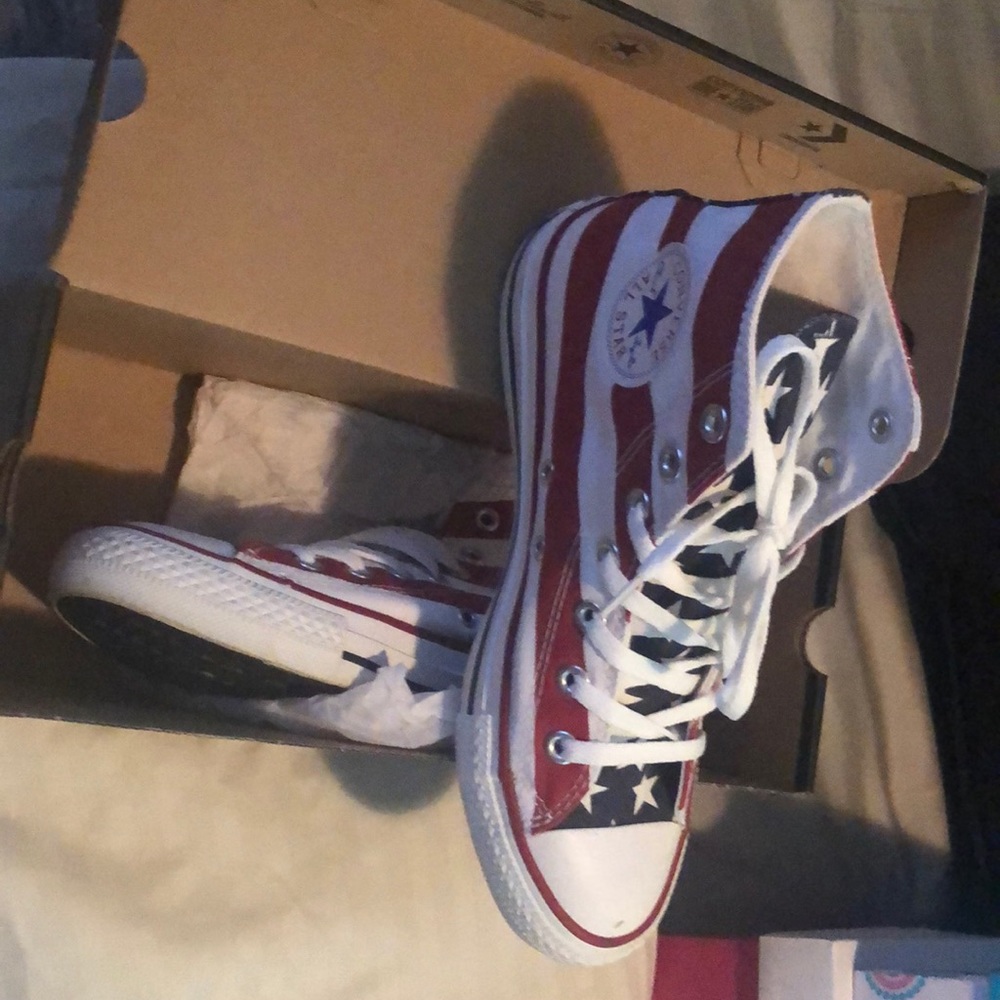 Stars and stripe converse